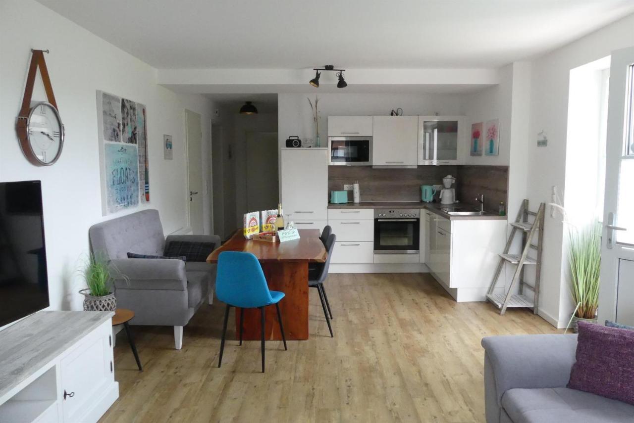 Ferienwohnung 4 "Gut Tossens" Екстериор снимка